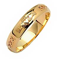 Ladies Domed Corrib Claddagh Irish Wedding Band