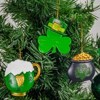 Image for Shamrock with Leprechaun Top Hat Irish Christmas Ornament