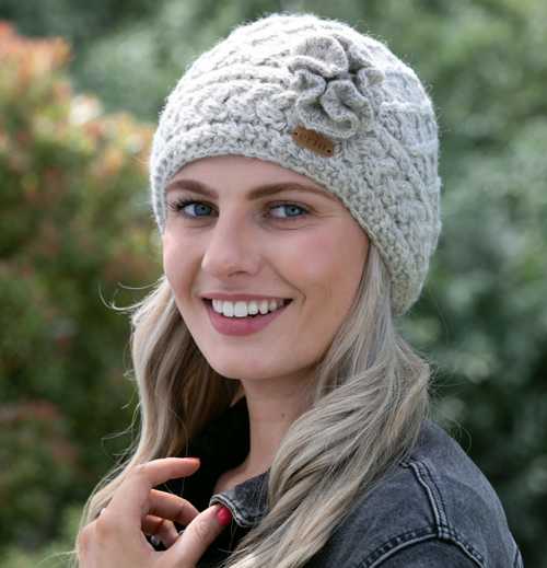 Image for Erin Knitwear Aran Trellis Design Pullon Hat with Flower, Oatmeal