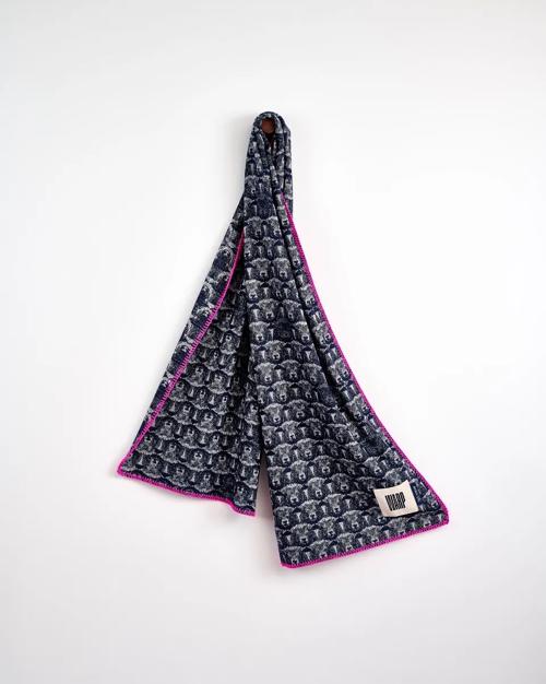 Image for Avoca Handweavers Flock 303 Scarf, Navy/Cream