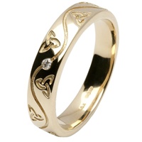 Image for 14kt Yellow Gold Celtic Recessed Pressure Set Diamond Wedding Ring